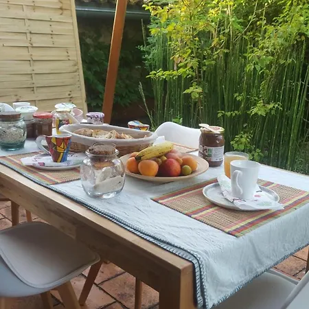 Campsite Tente Safari Equipee Sainte-Foy-la-Longue